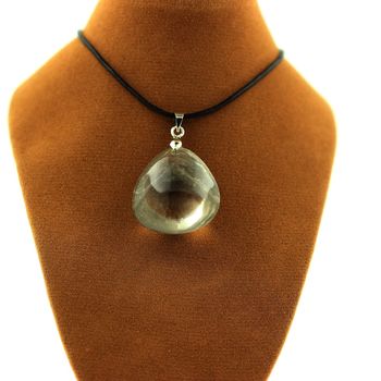 76.00 cts PENDENTIF CRISTAL DE QUARTZ