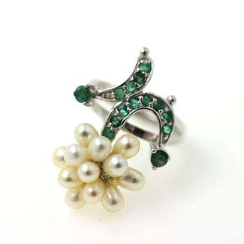 EMERALD & PEARL RING