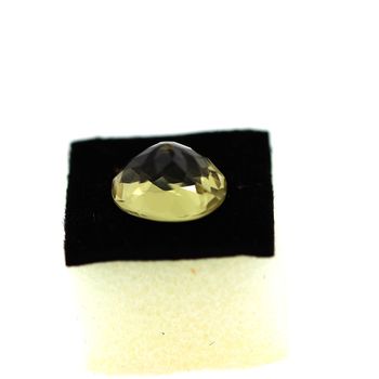 5.22 cts QUARTZ JAUNE . VVS1