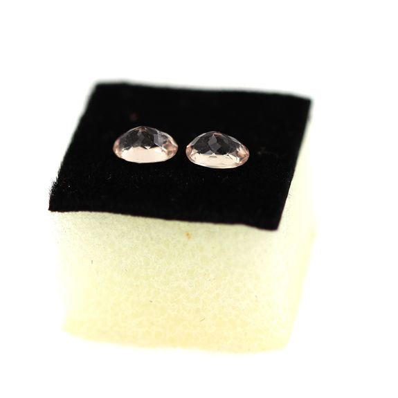 1.05 CT. 2 pcs. PINK MORGANITE
