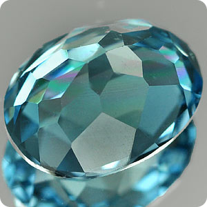 7,63 ct Très Belle Topaze Bleue du Brésil 7,63 ct Très Belle Topaze Bleue du Brésil