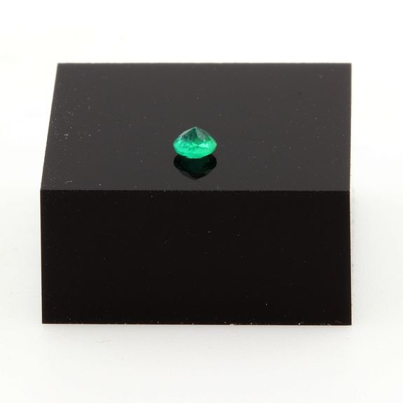 Emerald. 0.10 cts.