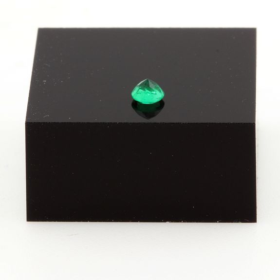 Emerald. 0.09 cts.