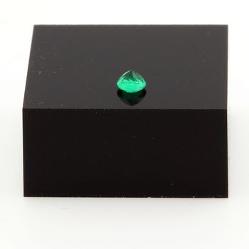 Emerald. 0.09 cts.