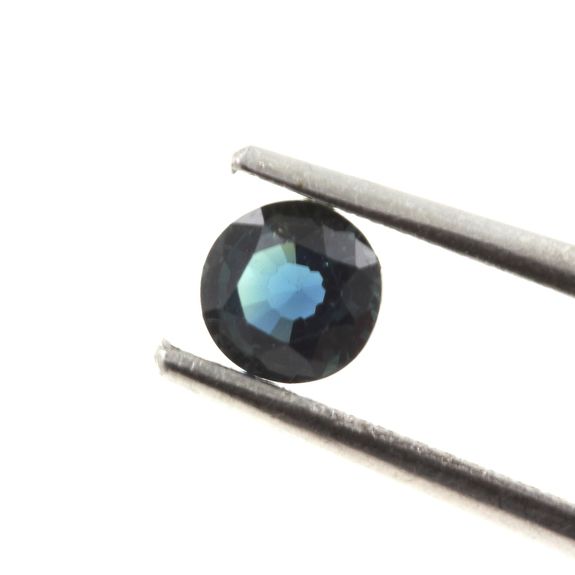 0.40 cts. BLUE GREEN SAPPHIRE. UNHEATED