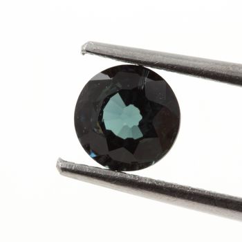 0.86 cts. BLUE GREEN SAPPHIRE. UNHEATED