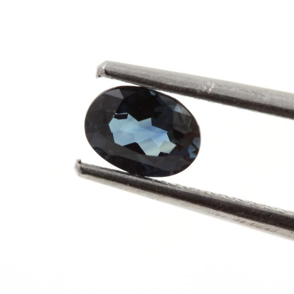0.45 cts. BLUE SAPPHIRE. UNHEATED