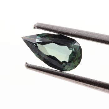 0.62 cts. GREEN SAPPHIRE. UNHEATED