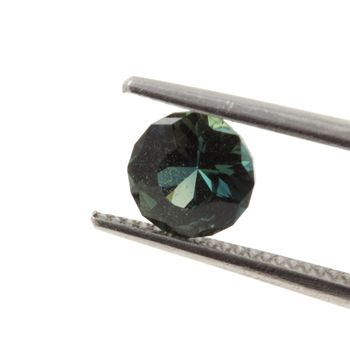 0.94 cts. BLUE GREEN SAPPHIRE. UNHEATED
