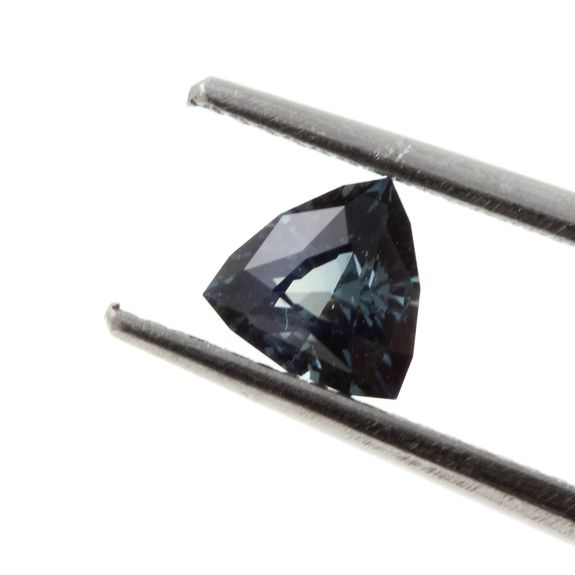 0.49 cts. BLUE SAPPHIRE. UNHEATED