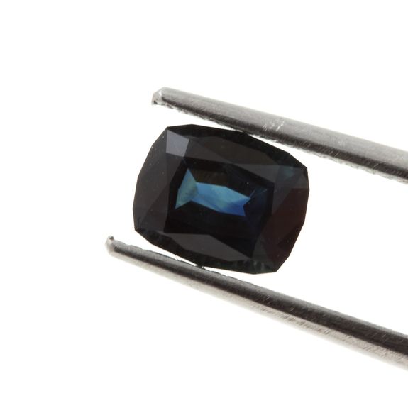 1.04 cts. BLUE GREEN SAPPHIRE. UNHEATED