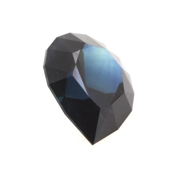 1.75 cts. BLUE GREEN SAPPHIRE. UNHEATED
