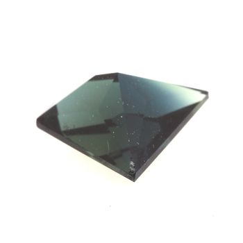 1.62 cts. GREEN SAPPHIRE. UNHEATED