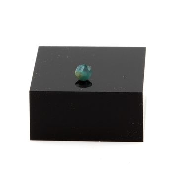 0,11 cts GRANDIDIERITE
