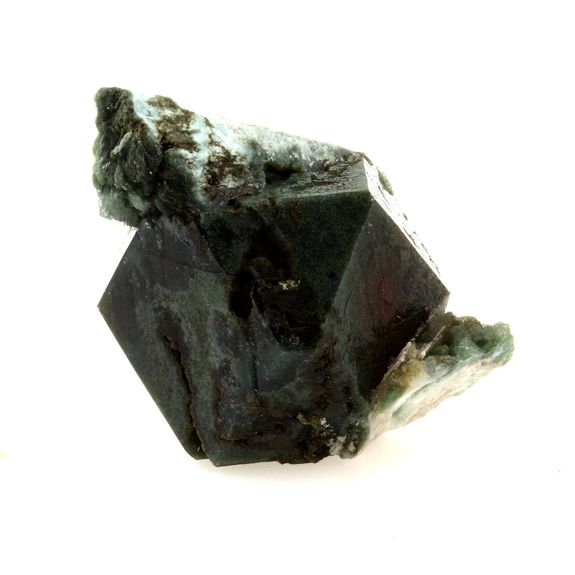 Celadonite après Apophyllite. 98.7 ct.