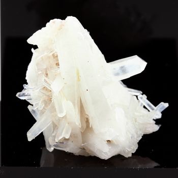 Quartz " cristal de roche ". 55.5 ct.