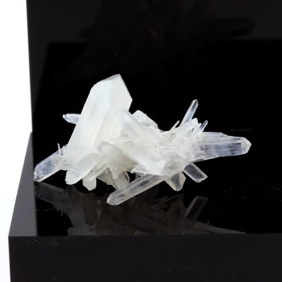 Quartz " cristal de roche ". 6.8 ct.
