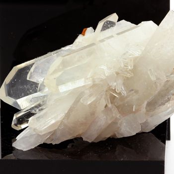 Quartz " cristal de roche ". 219.6 ct.