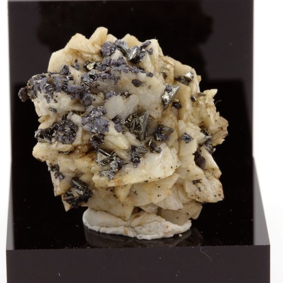 Tetrahedrite on dolomite.