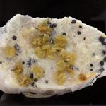 Sphalérite & Siderite on Dolomite.