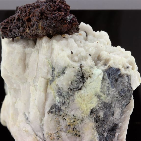 Native copper and Cuprite on Quartz.