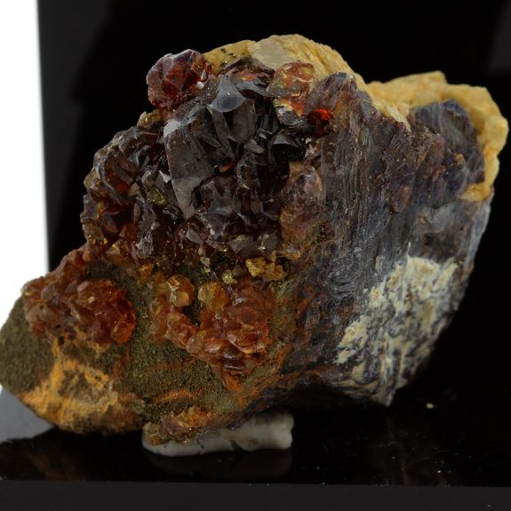 Sphalerite (Blende) + Siderite.