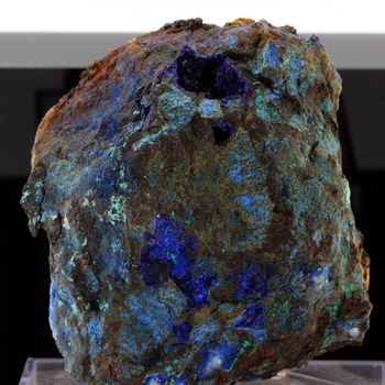 Conichalcite + Azurite.