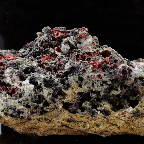 Cinnabar on Baryte.