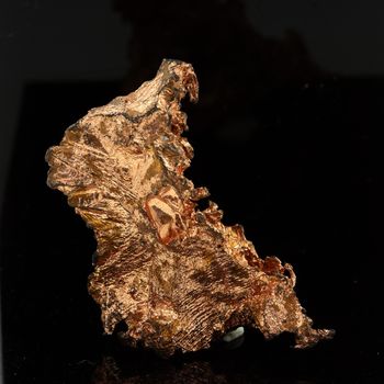 Cuivre natif. 38.64 ct.