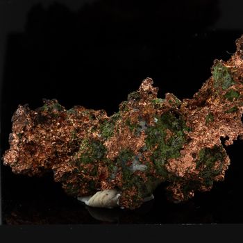 Cuivre natif. 69.35 ct.