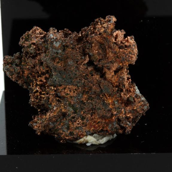 Cuivre natif. 87.63 ct.