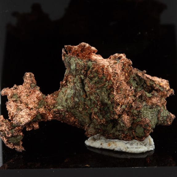 Cuivre natif. 51.34 ct.