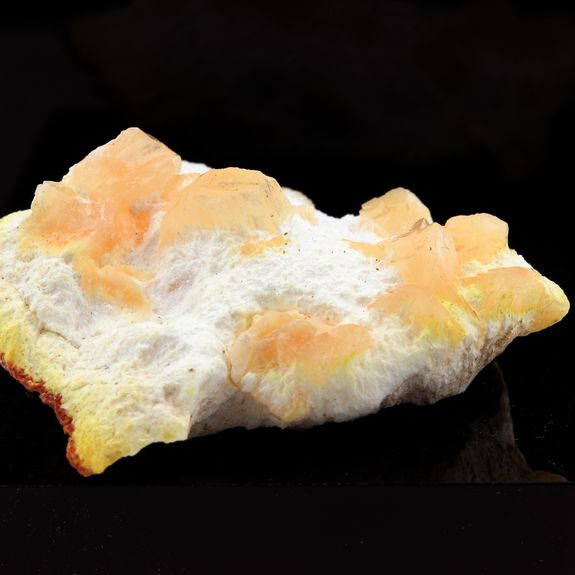 Heulandite. 65.2 ct.