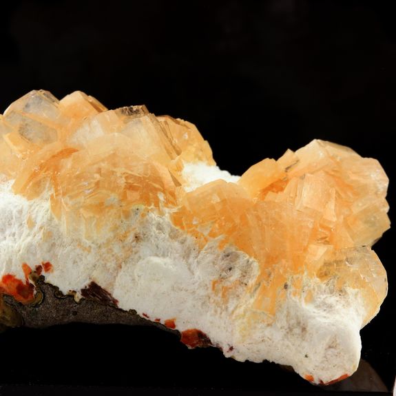 Heulandite. 155.2 ct.