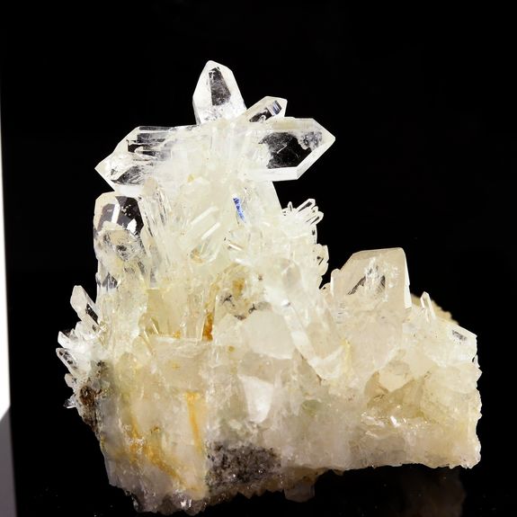Quartz cristal de roche. 170.1 ct.