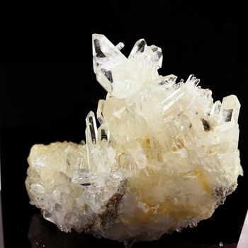 Quartz cristal de roche. 170.1 ct.