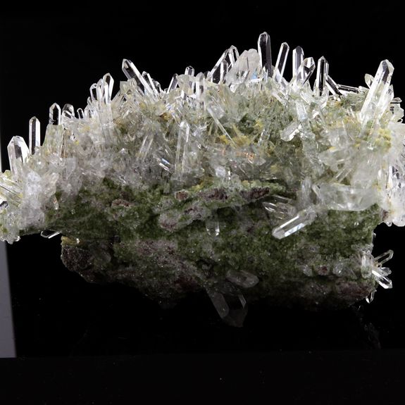 Quartz cristal de roche. 80.2 ct.