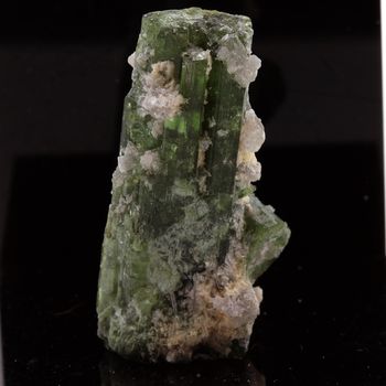 Tourmaline Elbaite. 48.07 ct.