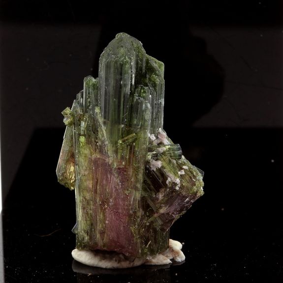Tourmaline Elbaite. 38.58 ct.
