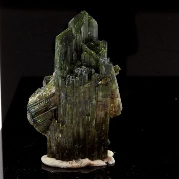 Tourmaline Elbaite. 38.58 ct.