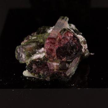 Tourmaline Elbaite. 74.72 ct.