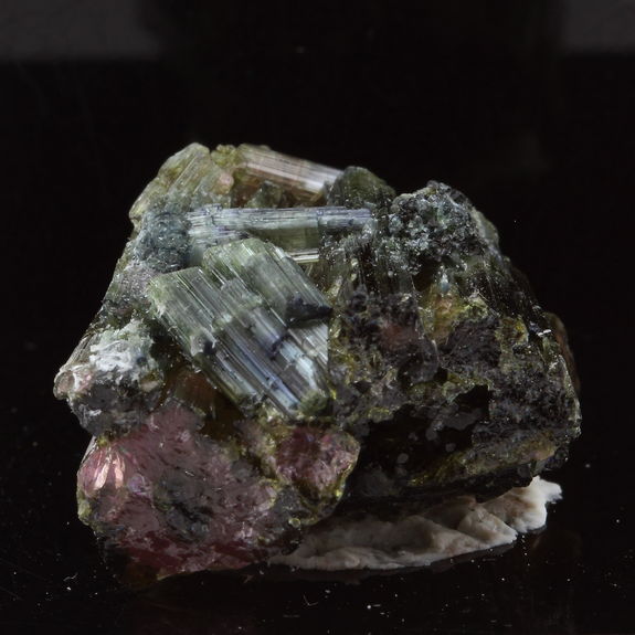 Tourmaline Elbaite. 46.58 ct.