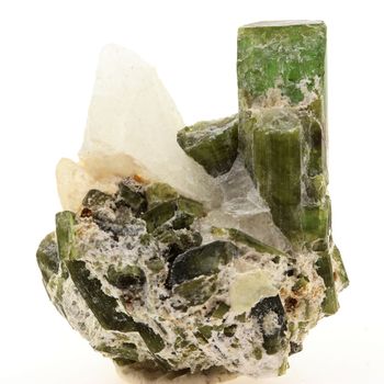Tourmaline Elbaite. 130.4 ct.
