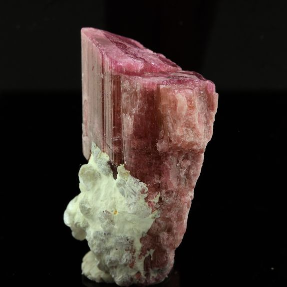 Tourmaline Elbaite. 48.24 ct.