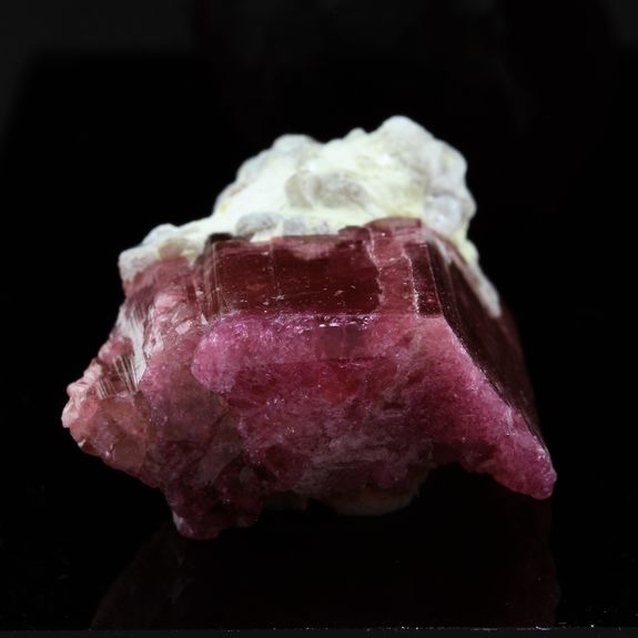 Tourmaline Elbaite. 48.24 ct.