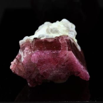 Tourmaline Elbaite. 48.24 ct.