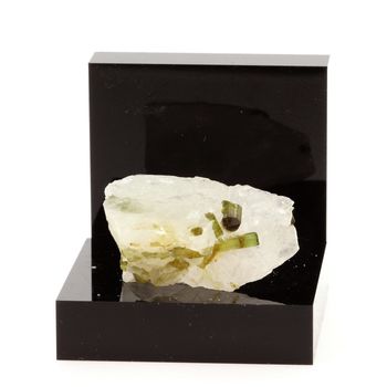 Tourmaline Elbaite sur Quartz. 68.48 ct.