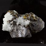 Quartz et Blende. 225.2 ct.