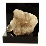 Quartz fumé. 220.2 ct.