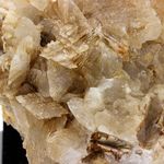 Calcite. 1815.4 ct.